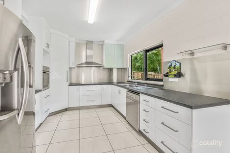 Property photo of 15 Wiskar Close Bentley Park QLD 4869