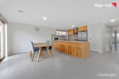 Property photo of 10 Comet Avenue Truganina VIC 3029