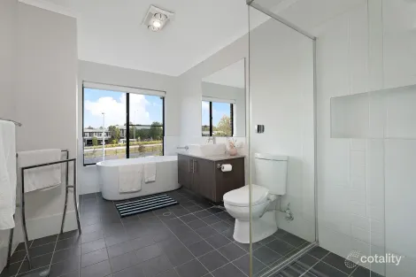 Property photo of 22 Bruhn Circuit Kellyville NSW 2155
