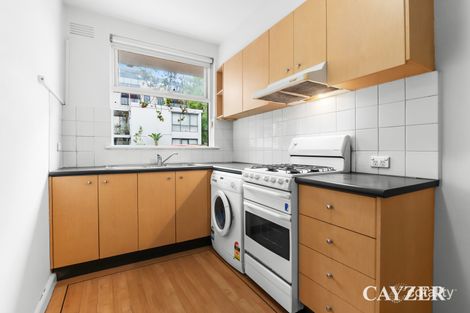 Property photo of 2/35 Jackson Street St Kilda VIC 3182