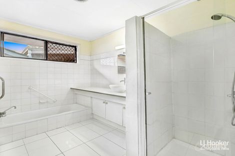 Property photo of 17 Carnaby Street Macgregor QLD 4109