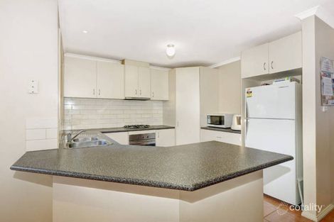 Property photo of 1/10 Dixon Avenue Werribee VIC 3030
