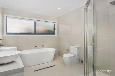 Property photo of 6 Doolan Crescent Harrington Park NSW 2567