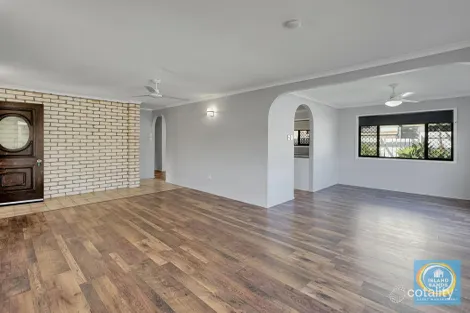 Property photo of 11 Waratah Street Kin Kora QLD 4680
