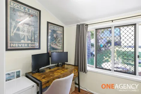 Property photo of 21 Naughton Street Wandal QLD 4700