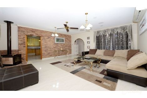 Property photo of 39 Naylor Place Ingleburn NSW 2565