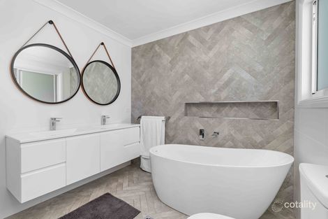 Property photo of 48 Eastbourne Avenue Culburra Beach NSW 2540