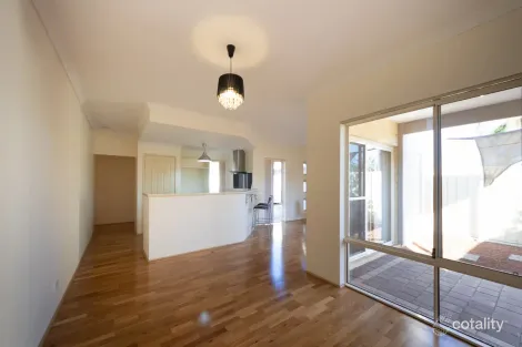 109c Hillsborough Dr, Nollamara, WA 6061