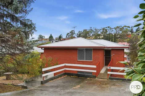 2/135 Springfield Ave, West Moonah, TAS 7009