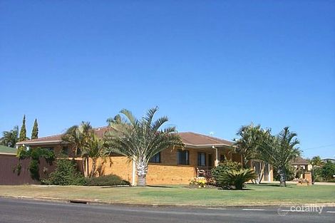 90 Dunn Rd, Avenell Heights, QLD 4670