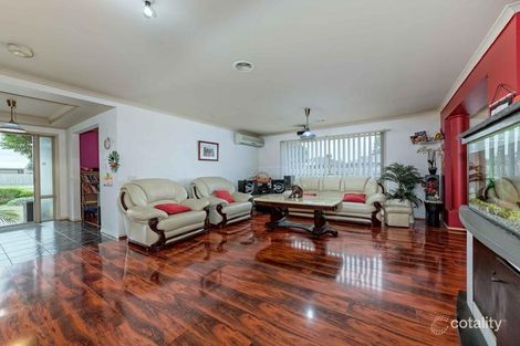 Property photo of 33 Fairhaven Boulevard Cranbourne West VIC 3977