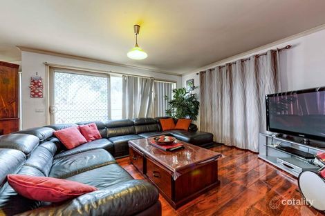 Property photo of 33 Fairhaven Boulevard Cranbourne West VIC 3977