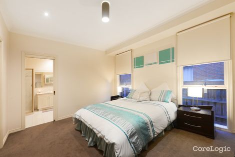 Property photo of 2 Pennycross Court Rowville VIC 3178