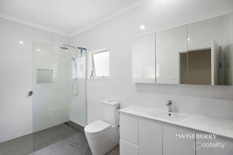 Property photo of 12 Dunvegan Street Mannering Park NSW 2259