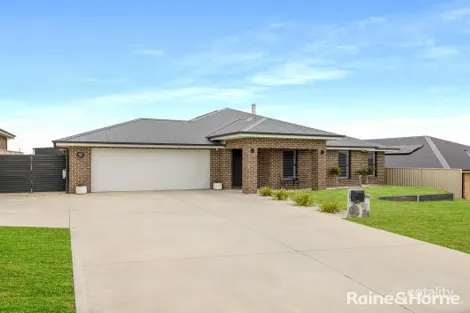 67 Newlands Cres, Kelso, NSW 2795