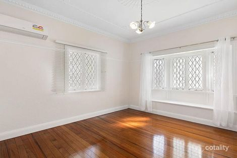Property photo of 15 Stephen Street Camp Hill QLD 4152