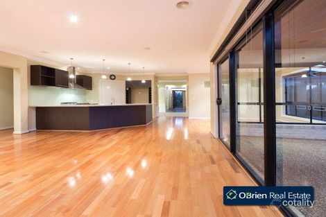 Property photo of 16 Viewgrand Drive Berwick VIC 3806