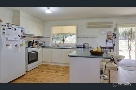 Property photo of 35 Orchard Road Gembrook VIC 3783
