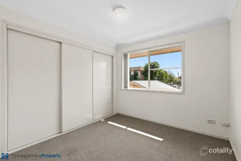 Property photo of 20/5 Clifford Street Toowoomba City QLD 4350