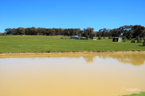 Property photo of 32 McCarthy Drive Heathcote VIC 3523