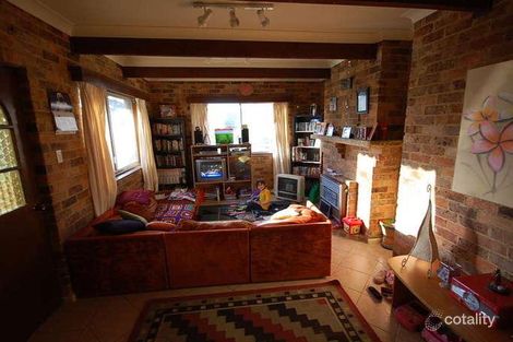 Property photo of 4 Hoskins Street Moss Vale NSW 2577