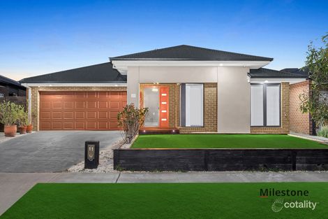 Property photo of 11 Kingscliff Avenue Clyde VIC 3978