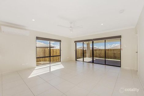 Property photo of 10 Rosella Way Deebing Heights QLD 4306