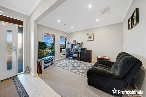 Property photo of 7 Robinia Court Harkness VIC 3337