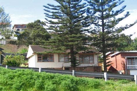 378 Northcliffe Dr, Lake Heights, NSW 2502