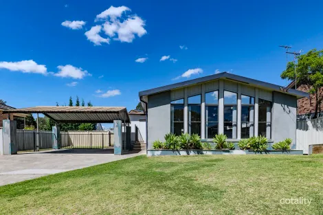 9 Lark Pl, Wallacia, NSW 2745