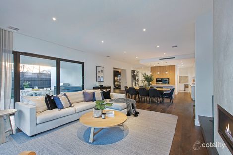 Property photo of 2 Netherlee Street Glen Iris VIC 3146