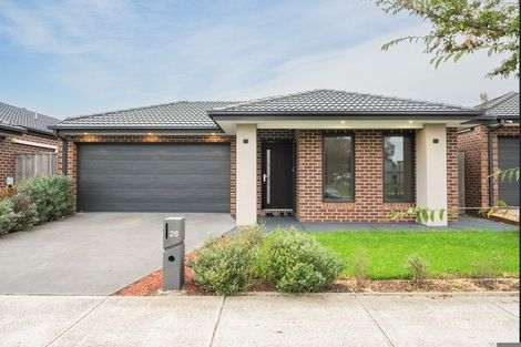 28 Moxham Dr, Clyde North, VIC 3978