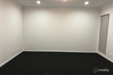 Property photo of 11 Vibe Road Tarneit VIC 3029