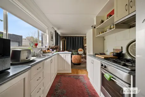 Property photo of 134 Thomas Mitchell Drive Wodonga VIC 3690