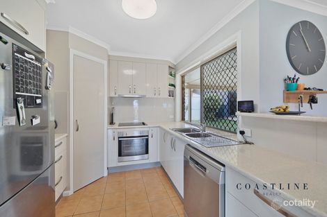 Property photo of 11 Orlabah Avenue Innes Park QLD 4670