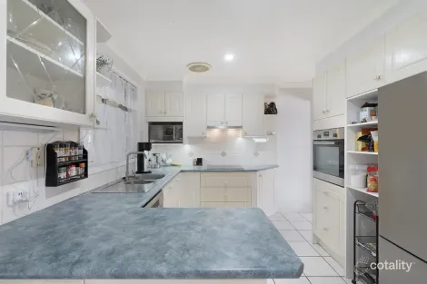 Property photo of 35 Galway Crescent Metford NSW 2323