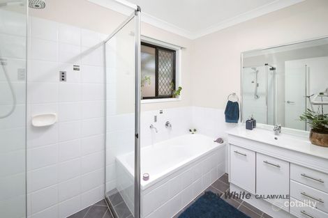 Property photo of 18 Dandenong Street Forest Lake QLD 4078