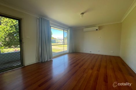 Property photo of 4 Macbeth Grove St Clair NSW 2759