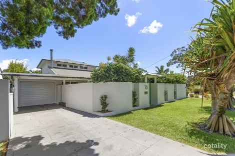 Property photo of 16 Bryce Street Suffolk Park NSW 2481