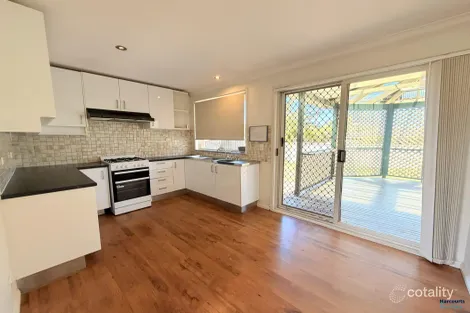 Property photo of 33 Corio Drive St Clair NSW 2759