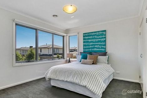 Property photo of 1 Pear Court Seaford VIC 3198