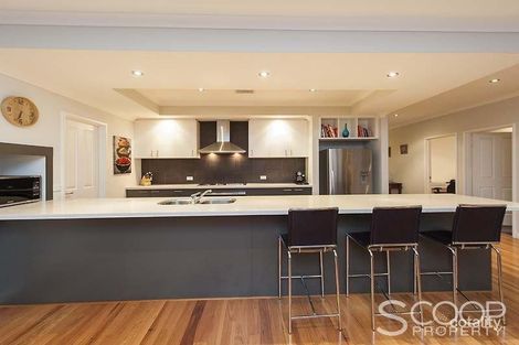 Property photo of 8 Cleland Court Aubin Grove WA 6164