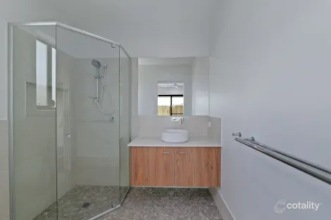 Property photo of 13 Mallee Road Palmview QLD 4553