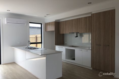 Property photo of 4 Nostrand Walk Point Cook VIC 3030