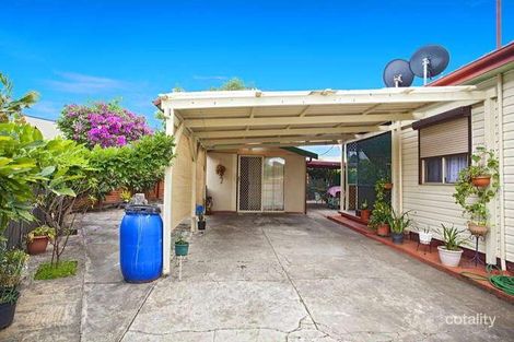 Property photo of 42 Dan Crescent Lansvale NSW 2166