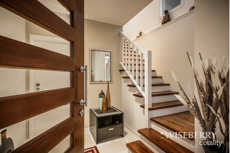 Property photo of 248 Johns Road Wadalba NSW 2259