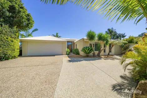 1 Salmean Cct, Port Macquarie, NSW 2444