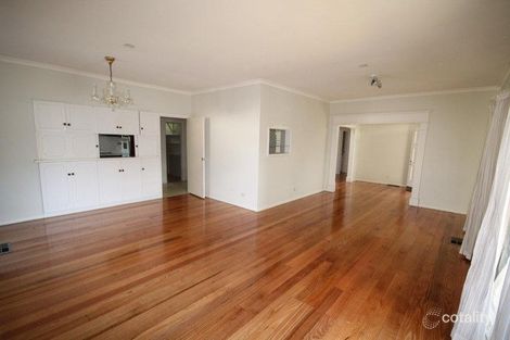 Property photo of 8 Matlock Court Caulfield North VIC 3161