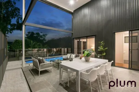 65 Broseley Rd, Toowong, QLD 4066