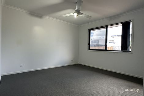 Property photo of 21 Fraser Waters Parade Toogoom QLD 4655